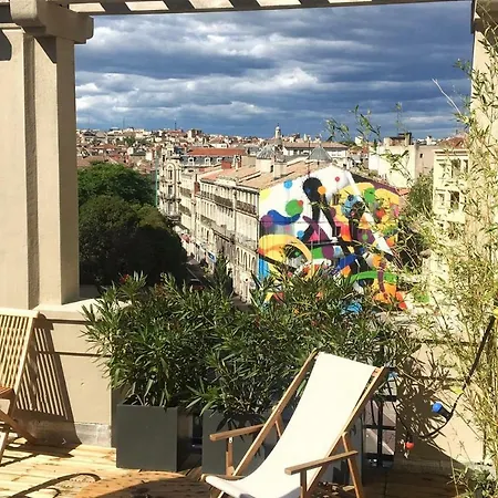 Luckey Homes - Rue Saint-denis Apartament